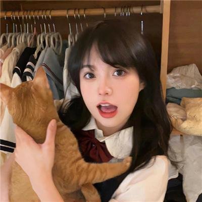 踏浪女人